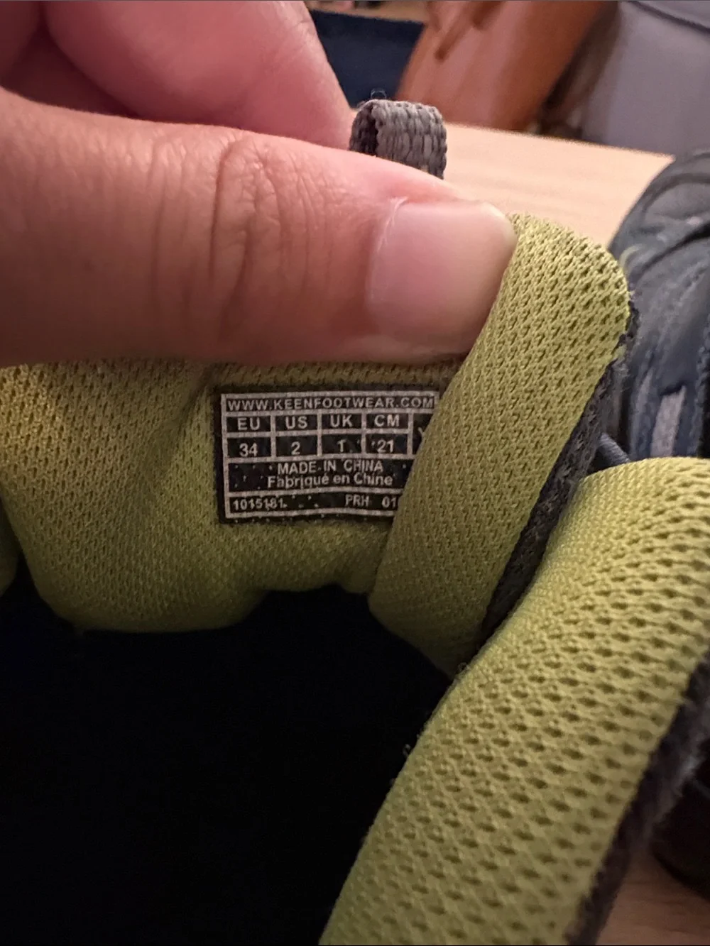 KEEN Kids Gray and Lime Athletic Hiking Sneakers NWOT